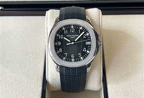 patek philippe 4183|5167a aquanaut self winding.